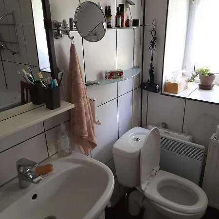 Dom Poza Czasem Kwatera prywatna Bukowiec (Lower Silesia)